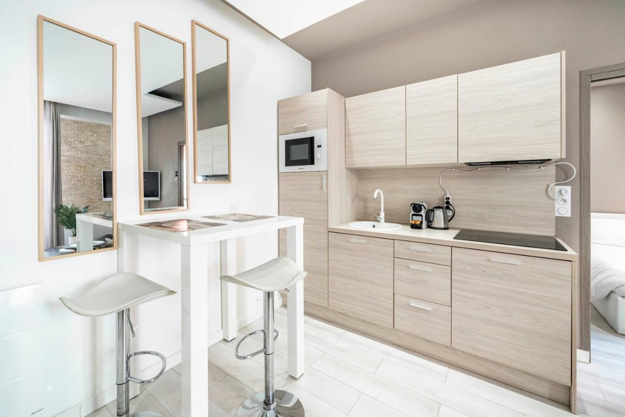 Frontiere Monaco - Moderne Renove - Ah